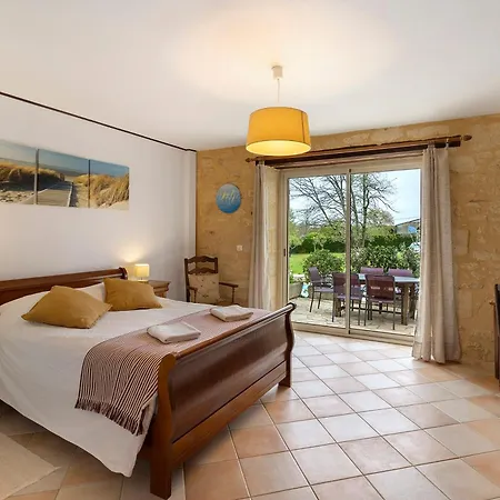 Le Grand L'authentic Tatil Evi Puisseguin