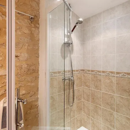 Le Grand L'authentic Tatil Evi Puisseguin